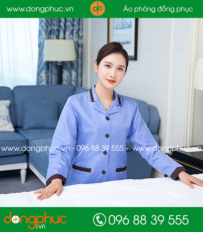 Đồng phục vệ sinh màu xanh da trời viền nâu